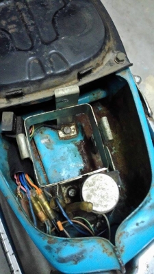 Chaly CF50 ประกอบใหม่ เดิมๆสนิมกัดบางๆ ระบบไฟครบ กุญแจดอกเดียวทั้งคัน