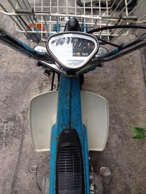 Chaly CF50 ประกอบใหม่ เดิมๆสนิมกัดบางๆ ระบบไฟครบ กุญแจดอกเดียวทั้งคัน