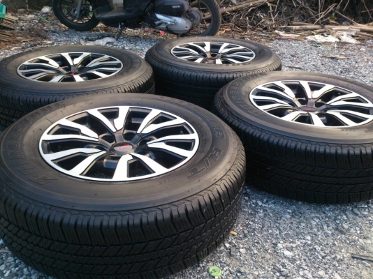 ขายแม็ก TOYOTA VIGO CHAMP TRD ขอบ17 พร้อมยางบริดสโตน265/65R17 ยางสัปดาห์ที่17ปี14 ดอกยางหนาสดสวยมากเท่ากันไม่แตกลายไม่ร้าวไม่กินข้างใข้งานน้อยมาก พร้อมน๊อตแท้ 24 ตัว ขายแม็ก TOYOTA VIGO CHAMP TRD ขอบ17 พร้อมยางบริดสโตน265/65R17 ยางสัปดาห์ที่17ปี14 ดอกยางหนาสดสวยมากเท่ากันไม่แตกลายไม่ร้าวไม่กินข้างใข้งานน้อยมาก พร้อมน๊อตแท้ 24 ตัว