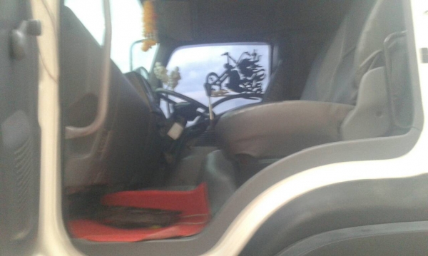 ปรับราคาใหม่ 2,490,000บ สิบล้อ อีซูซุ FXZ 360 hp ปี54 แม่ลูก 3 คาน ดั้มสามมิตรแท้ สภาพสวยบางเดิมพร้อมใช้ เล่มทะเบียนพร้อมโอน ราคา 2,650,000บ ต่อรองได้ครับ ปรับราคาใหม่ 2,490,000บ สิบล้อ อีซูซุ FXZ 360 hp ปี54 แม่ลูก 3 คาน ดั้มสามมิตรแท้ สภาพสวยบางเดิมพร้อมใช้ เล่มทะเบียนพร้อมโอน ราคา 2,650,000บ ต่อรองได้ครับ