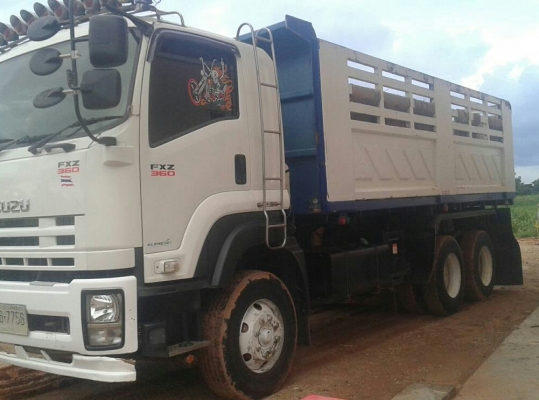 ปรับราคาใหม่ 2,490,000บ สิบล้อ อีซูซุ FXZ 360 hp ปี54 แม่ลูก 3 คาน ดั้มสามมิตรแท้ สภาพสวยบางเดิมพร้อมใช้ เล่มทะเบียนพร้อมโอน ราคา 2,650,000บ ต่อรองได้ครับ ปรับราคาใหม่ 2,490,000บ สิบล้อ อีซูซุ FXZ 360 hp ปี54 แม่ลูก 3 คาน ดั้มสามมิตรแท้ สภาพสวยบางเดิมพร้อมใช้ เล่มทะเบียนพร้อมโอน ราคา 2,650,000บ ต่อรองได้ครับ