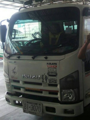 ขายรถบรรทุก 6 ล้อรั้ว ISUZU NMR 130 แรงม้าปี 2554 กระบะช่วงสั้น 3.20 เมตร ราคา 550000
