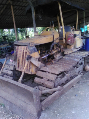 ขายรถแทรคเตอร์ KOMATSU D20P-5 ตีนเป็ด ราคา 100000