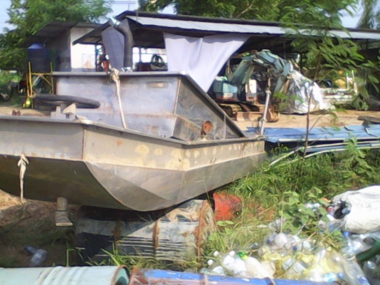 ขายเรือท้องแบนสเตนเลส 1*4.5 1*5.5 m. ขายเรือท้องแบนสเตนเลส 1*4.5 1*5.5 m.