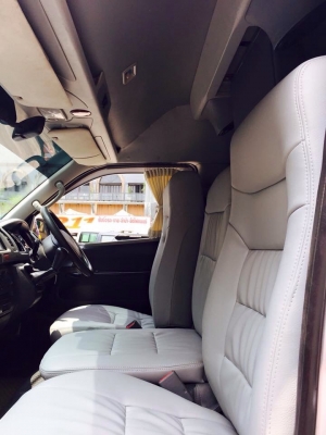 โทร 0922726669 คุณตันหยงค่ะ ขายรถตู้. ดีเซลล์ ปี 2009 แต่งวีไอพี ราคา 739,000 บาทใช้เงินดาวน์ 129,000 บาทเท่านั้น โทร 0922726669 คุณตันหยงค่ะ ขายรถตู้. ดีเซลล์ ปี 2009 แต่งวีไอพี ราคา 739,000 บาทใช้เงินดาวน์ 129,000 บาทเท่านั้น