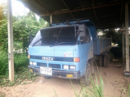 .ขายดัมพ์ NPR - 115 h P มีงานให้ทั้งปีครับ วัน 2,800