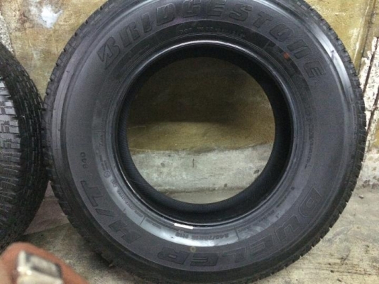 ยางถอดป้ายแดง 245-70-16 ปี15 1คู่