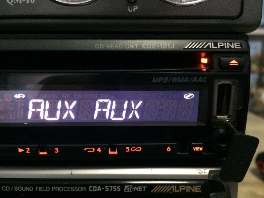 Alpine CDE-121J USB MP3 CD AUX ปรีเอ้า1ชุด มือ2 ญี่ปุ่น สภาพสวย