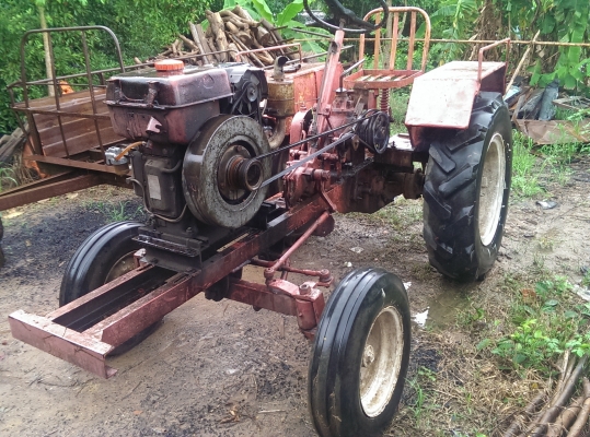 ขายรถไถนั่งขับ พร้อมเครื่อง หรือแยกฯ