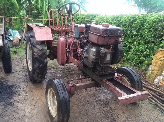 ขายรถไถนั่งขับ พร้อมเครื่อง หรือแยกฯ