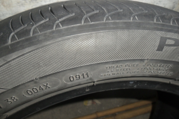 ยาง MICHELIN 215/50R17ปี11 สวยๆ 1 คู่ ราคา 1300 บาท