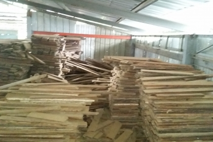 ไม้พื้นมะค่าหน้า 4 รางลิ้นไม้เก่าสภาพสวยๆครับไม้มะค่าเก่ารางลิ้นสวยๆรับหน้า 4 นิ้ว หนา 2 ซ.ม กว่า เป็นไม้พื้นครับ ราคาตารางเมตรละ 950 บาทครับราคานี้คุ้ม ไม้พื้นมะค่าหน้า 4 รางลิ้นไม้เก่าสภาพสวยๆครับไม้มะค่าเก่ารางลิ้นสวยๆรับหน้า 4 นิ้ว หนา 2 ซ.ม กว่า เป็นไม้พื้นครับ ราคาตารางเมตรละ 950 บาทครับราคานี้คุ้ม