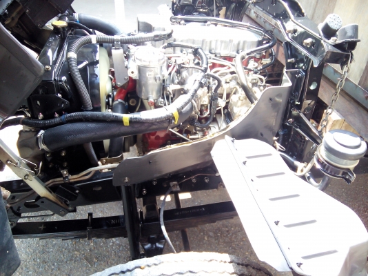 6 ล้อกลาง  *Euro.3*  HINO *ซีรีย์500*  FC9J 150 แรงม้า *คอมมอนเรว*  *ยาว 5.50 ม.*  รถสวยเดิม+สวยจริง * รถห้างแท้ * มีเล่มพร้อม*