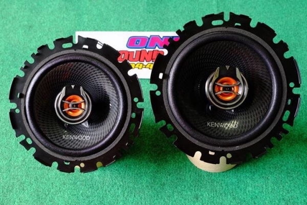 ลำโพง Kenwood รุ่น KFC-RS161 ลำโพงแกนร่วม 2 ทาง ขนาด 6" กรวยคาร์บอนไฟเบอร์