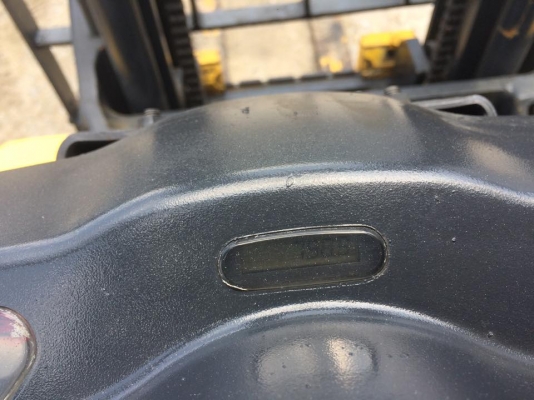 ขายโฟล์คลิฟ KOMATSU รุ่นล่าสุด(รุ่น16)2ตัน 3เมตร เกียร์ออโต้ ชั่วโมงน้อยเครื่องดีเกียร์ดีมากๆๆ 175,000 บาท 094-4267888 จะเด็ด