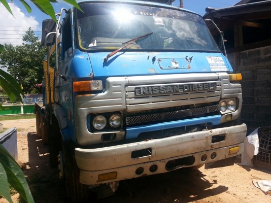 ขายเทรลเลอร์ NISSAN UD หางใหญ่ขึ้นPC200ได้ สภาพพร้อมใช้งาน เอกสารพร้อมโอน สนใจโทร 090-8588220คุณนะ 093-3258446คุณบิว หรือเข้าดูสินค้าอื่นๆได้ที่ www.truck.in.th/498 หรือเพจFacebook ณรงค์ ซื้อขายรถมือสอง (เว็บไซต์ส่วนตัว) หรือFacebook ตลาดรถมือสอง คุณนะ