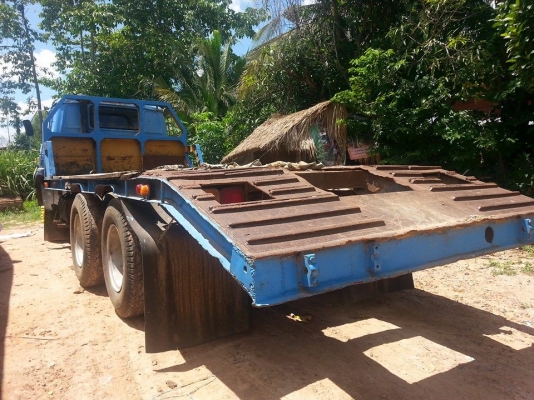 ขายเทรลเลอร์ NISSAN UD หางใหญ่ขึ้นPC200ได้ สภาพพร้อมใช้งาน เอกสารพร้อมโอน สนใจโทร 090-8588220คุณนะ 093-3258446คุณบิว หรือเข้าดูสินค้าอื่นๆได้ที่ www.truck.in.th/498 หรือเพจFacebook ณรงค์ ซื้อขายรถมือสอง (เว็บไซต์ส่วนตัว) หรือFacebook ตลาดรถมือสอง คุณนะ