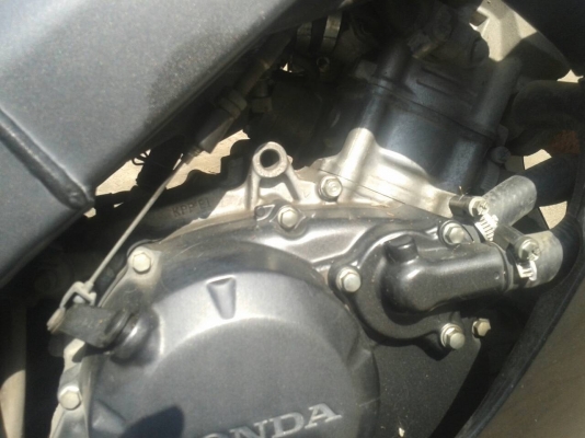 cbr  150r  ขาย28500 ไม่รวมค่าโอน เจ้าของขายเอง โอน  ขส. เท่านั้น