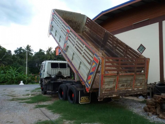 ขายดั้ม2เพลา HINO FM3M เครื่องดีแคชซีสวย สภาพพร้อมใช้งาน เอกสารพร้อมโอน สนใจโทร 090-8588220คุณนะ 093-3258446คุณบิว หรือเข้าดูสินค้าอื่นๆได้ที่ www.truck.in.th/498 หรือเพจFacebook ณรงค์ ซื้อขายรถมือสอง (เว็บไซต์ส่วนตัว) หรือFacebook ตลาดรถมือสอง คุณนะ