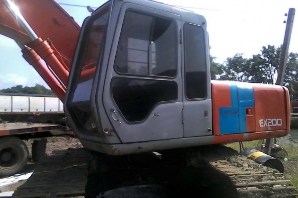 ขายHITACHI EX200-2 เมก้าปั้มเอกสารอินวอย พร้อมใช้ ติดต่อคุณ อ๊อฟ พิจิตร 086-737-9991