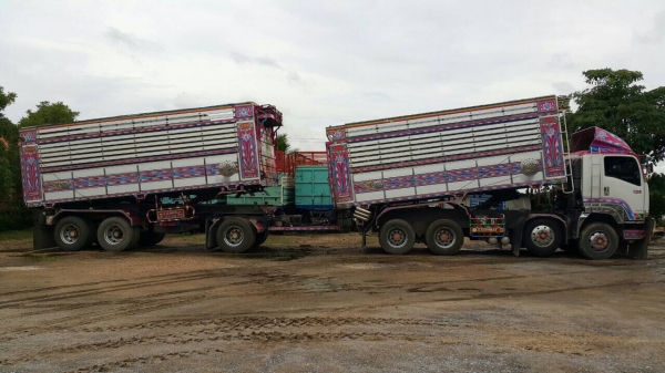 ISUZU 360. ปี55 พ่วงแม่ลูกเกษตรดั้ม สภาพสวยๆ แม่12ล้อ ISUZU 360. ปี55 พ่วงแม่ลูกเกษตรดั้ม สภาพสวยๆ แม่12ล้อ