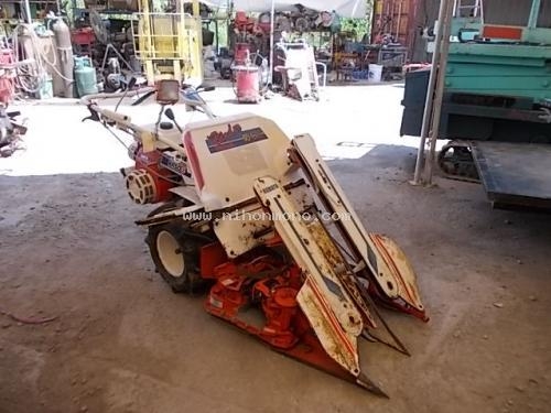 รถเกี่ยวข้าวเดินตาม  KUBOTA   RA50Z รหัสสินค้า : 80802704 Line ID: nihonmono  หรือเพิ่มเติมไดที่ www.nihonmono.com