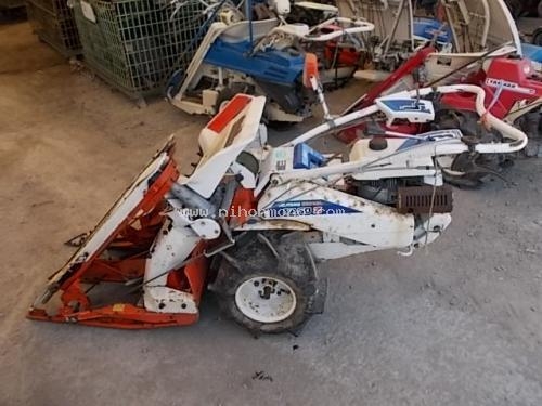 รถเกี่ยวข้าวเดินตาม KUBOTA RA50Z รหัสสินค้า : 80802704 Line ID: nihonmono หรือเพิ่มเติมไดที่ www.nihonmono.com รถเกี่ยวข้าวเดินตาม KUBOTA RA50Z รหัสสินค้า : 80802704 Line ID: nihonmono หรือเพิ่มเติมไดที่ www.nihonmono.com