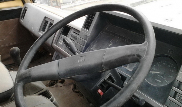 รถบรรทุก  6 ล้อใหญ่ ROCKY FTR