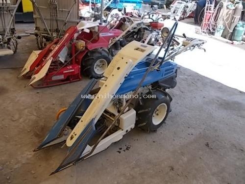 รถเกี่ยวข้าวเดินตาม  ISEKI   RX310  รหัสสินค้า : 80802702Line ID: nihonmono  หรือเพิ่มเติมไดที่ www.nihonmono.com