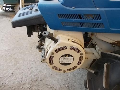 รถเกี่ยวข้าวเดินตาม  ISEKI   RX310  รหัสสินค้า : 80802702Line ID: nihonmono  หรือเพิ่มเติมไดที่ www.nihonmono.com