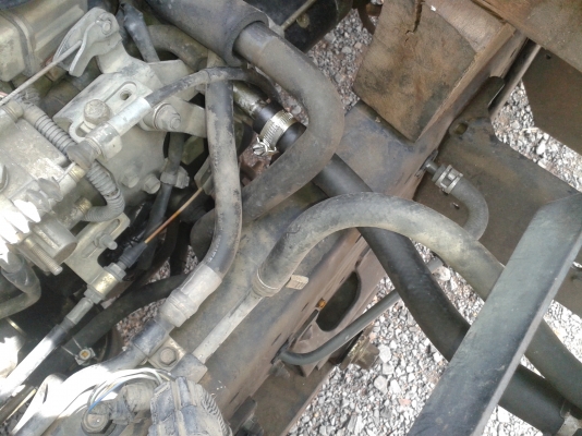 ขายหกล้อ ISUZU NQR 150 แรง ปี 47 ยาว 5.50 เมตร แอร์เทอร์โบพวงมาลัยพาเวอร์ ยางเรเดียลดี 6 เส้น