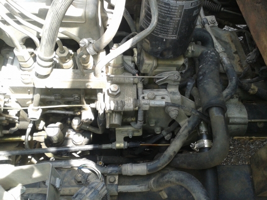 ขายหกล้อ ISUZU NQR 150 แรง ปี 47 ยาว 5.50 เมตร แอร์เทอร์โบพวงมาลัยพาเวอร์ ยางเรเดียลดี 6 เส้น