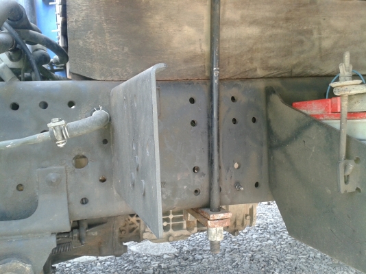 ขายหกล้อ ISUZU NQR 150 แรง ปี 47 ยาว 5.50 เมตร แอร์เทอร์โบพวงมาลัยพาเวอร์ ยางเรเดียลดี 6 เส้น