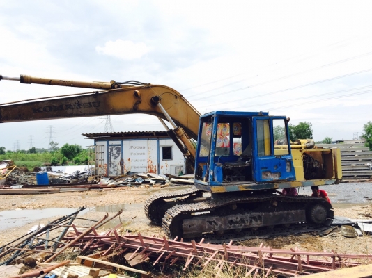 ขายKOMATSU PC200-3สภาพสวยพร้อมใช้ ติดต่อ คุณ อ๊อฟ พิจิตร 086-737-9991 ขายKOMATSU PC200-3สภาพสวยพร้อมใช้ ติดต่อ คุณ อ๊อฟ พิจิตร 086-737-9991