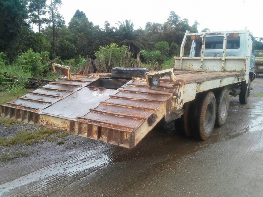 ขายรถหางปลาบรรทุกรถแบคโฮ NISSAN UDCW430M ขายรถหางปลาบรรทุกรถแบคโฮ NISSAN UDCW430M