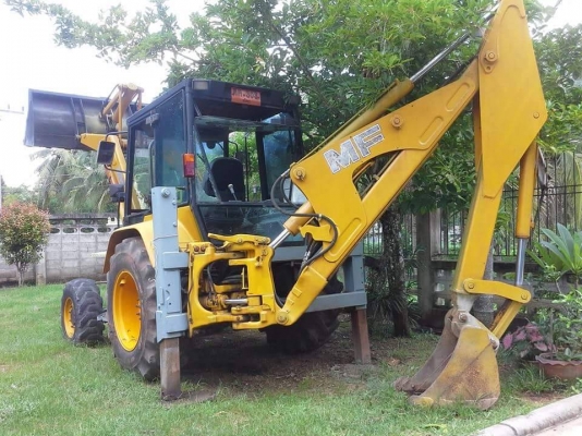 ขายรถตักหน้าขุดหลัง MF 750 2 เพลา