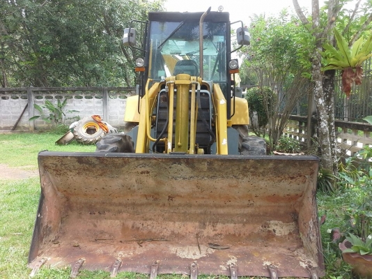 ขายรถตักหน้าขุดหลัง MF 750 2 เพลา