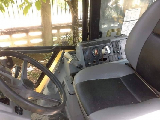 ขายรถตักหน้าขุดหลัง MF 750 2 เพลา