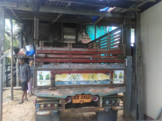 ขายรถตุ๊กๆเครื่องRT120แชชชีหน้า5 รถแข็งยังไม่โยกเยก ไฟเลี้ยว ไฟหน้าครบสมบูรณ์