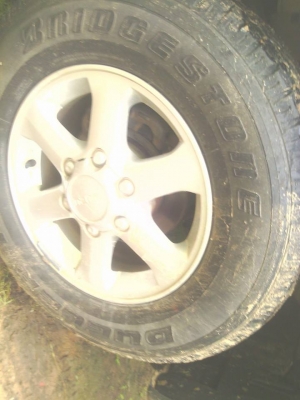 ขายรถกระบะISUZU HILANDER ปี49 รถสวยไม่มีชน สภาพยังใหม่เอี่ยมไม่มีผุ