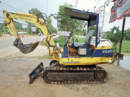 ขาย Komatsu   Pc20-5  พร้อมใช้  สภาพเดิมๆ