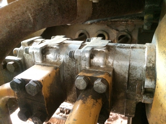 ขาย Komatsu   Pc20-5  พร้อมใช้  สภาพเดิมๆ