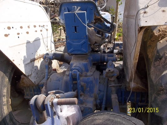 FORD  6600   ทะเบียนไม่ขาดต่อ เอกสารพร้อมโอน