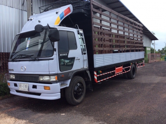 HINO 6ล้อFFแท้ ยาว7.2ม. เครื่องดี ครัทซีสวย รถสวย คานท้าย ZM10น็อต รถสวยพร้อมใช้งาน ขาย610,000บาท (ศุภากร081-1903107, 081-4252943)