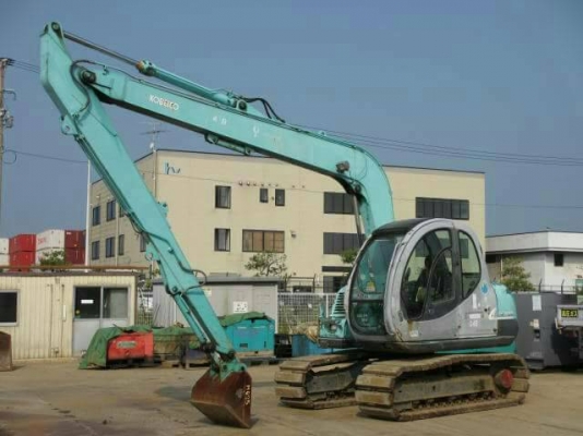ขาย KOBELCO SK60-3 มาใหม่  เก่าญี่ปุ่น  สภาพสวย  บูม ยาว ประมาณ 11  เมตร  สนใจโทร  089-3818694  ดวงนภา