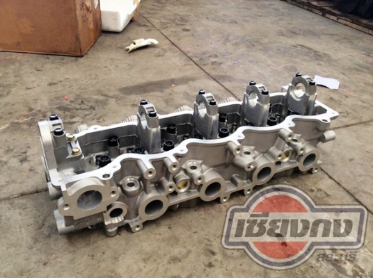 ฝาสูบ FORD