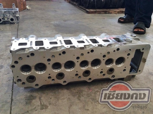 ฝาสูบ M/T Fuso Strada