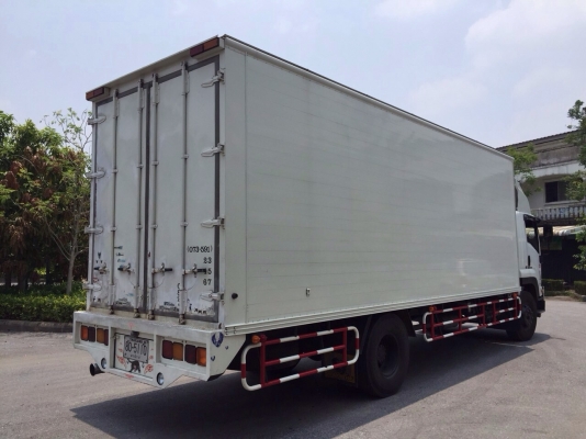 6ล้อใหญ่ FTR 240 สภาพสวยเดิมๆทุกชิ้น 6ล้อใหญ่ FTR 240 สภาพสวยเดิมๆทุกชิ้น