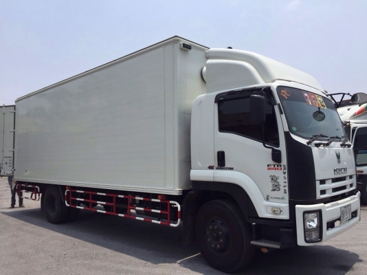 6ล้อใหญ่ FTR 240 สภาพสวยเดิมๆทุกชิ้น 6ล้อใหญ่ FTR 240 สภาพสวยเดิมๆทุกชิ้น