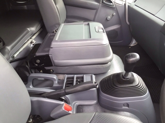 6ล้อใหญ่ FTR 240 สภาพสวยเดิมๆทุกชิ้น 6ล้อใหญ่ FTR 240 สภาพสวยเดิมๆทุกชิ้น